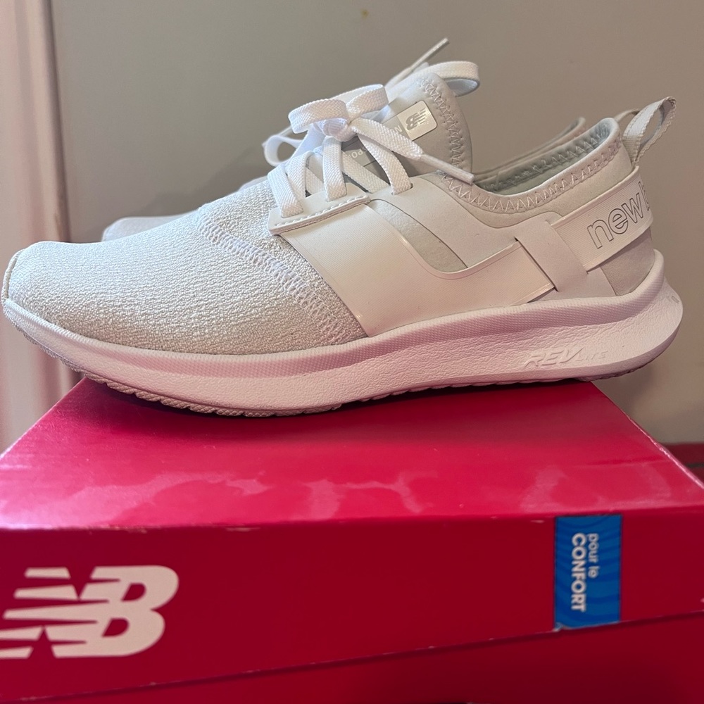 NB Women’s Shoes